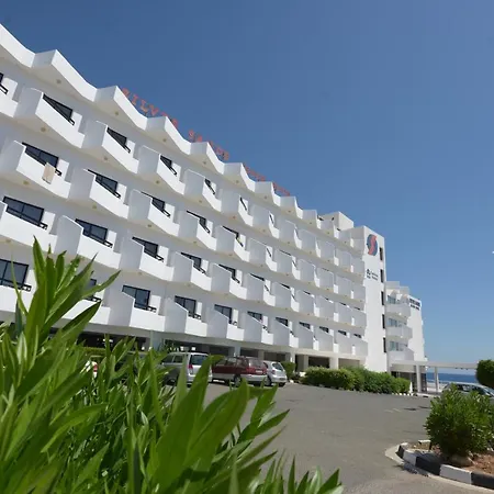 Hotel Silver Sands 3*