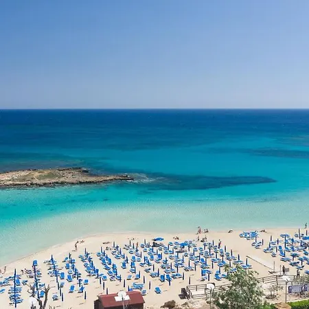 Hotel Silver Sands 3*