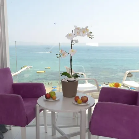 Hotel Silver Sands