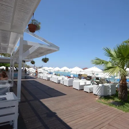 Silver Sands Hotel 3*
