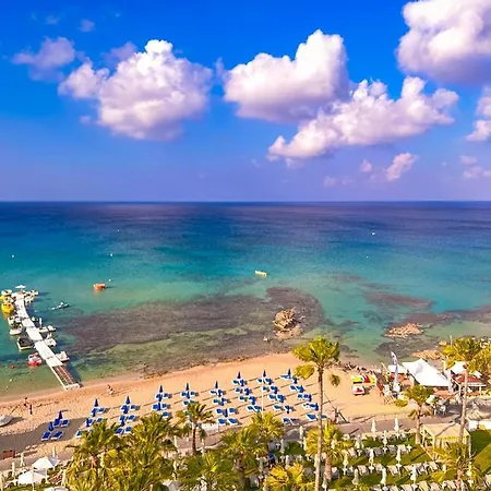 Silver Sands מלון